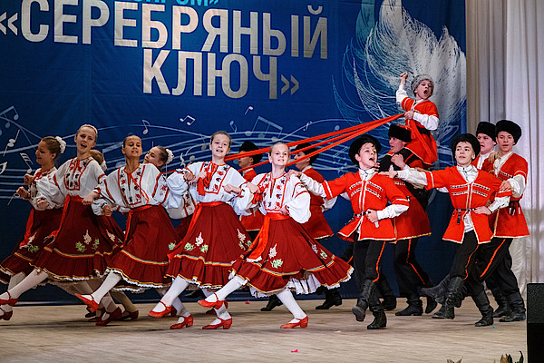 Детский Образцовый ансамбль народного танца «Родничок»