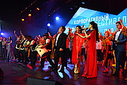 «Калинка» в исполнении артистов «Вечера дружбы»